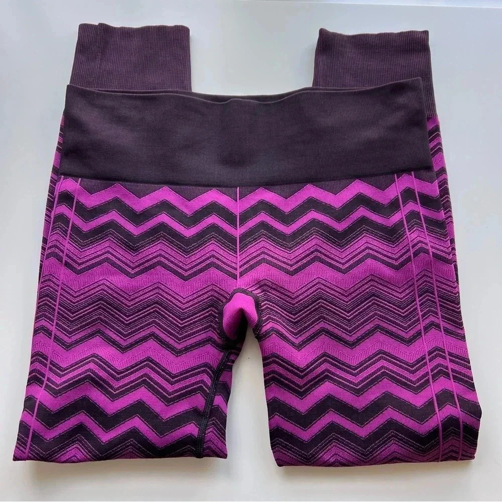 Lululemon Ebb To Street Pant Size 10
